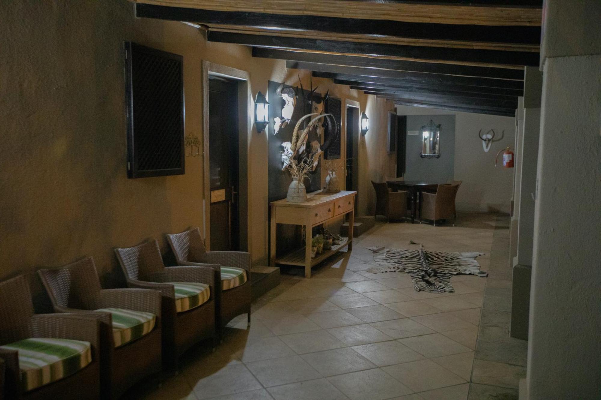 Swartberg Private Game Lodge Oudtshoorn Esterno foto